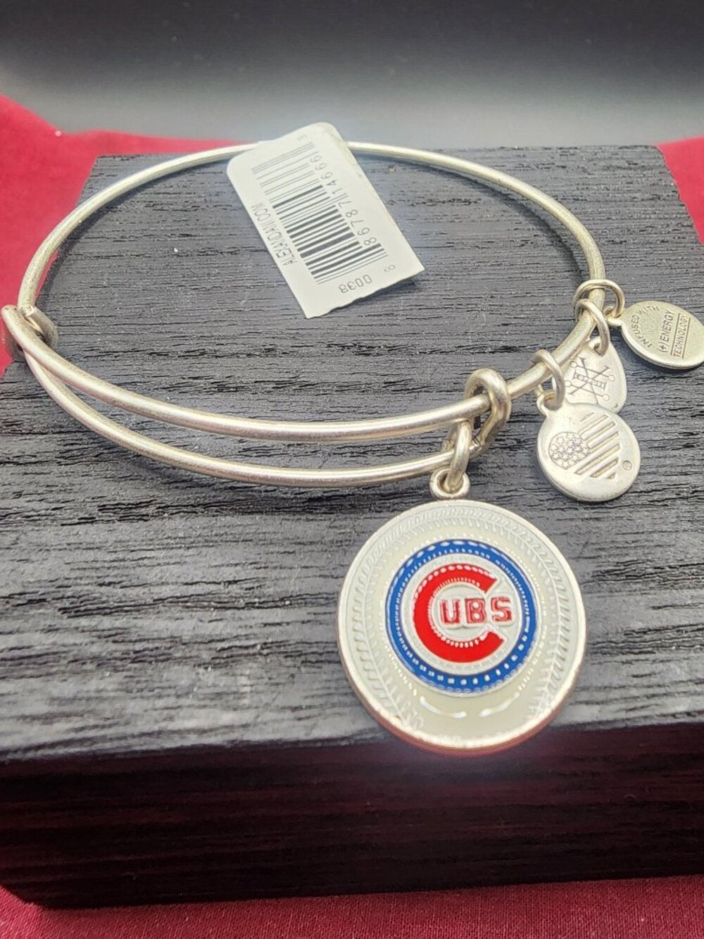 Alex and Ani Chicago Cubs Bracelet Silver Tone MLB Charm Bangle NWT